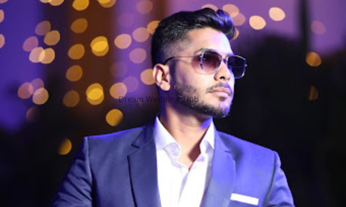 Anchor Divesh Narwani